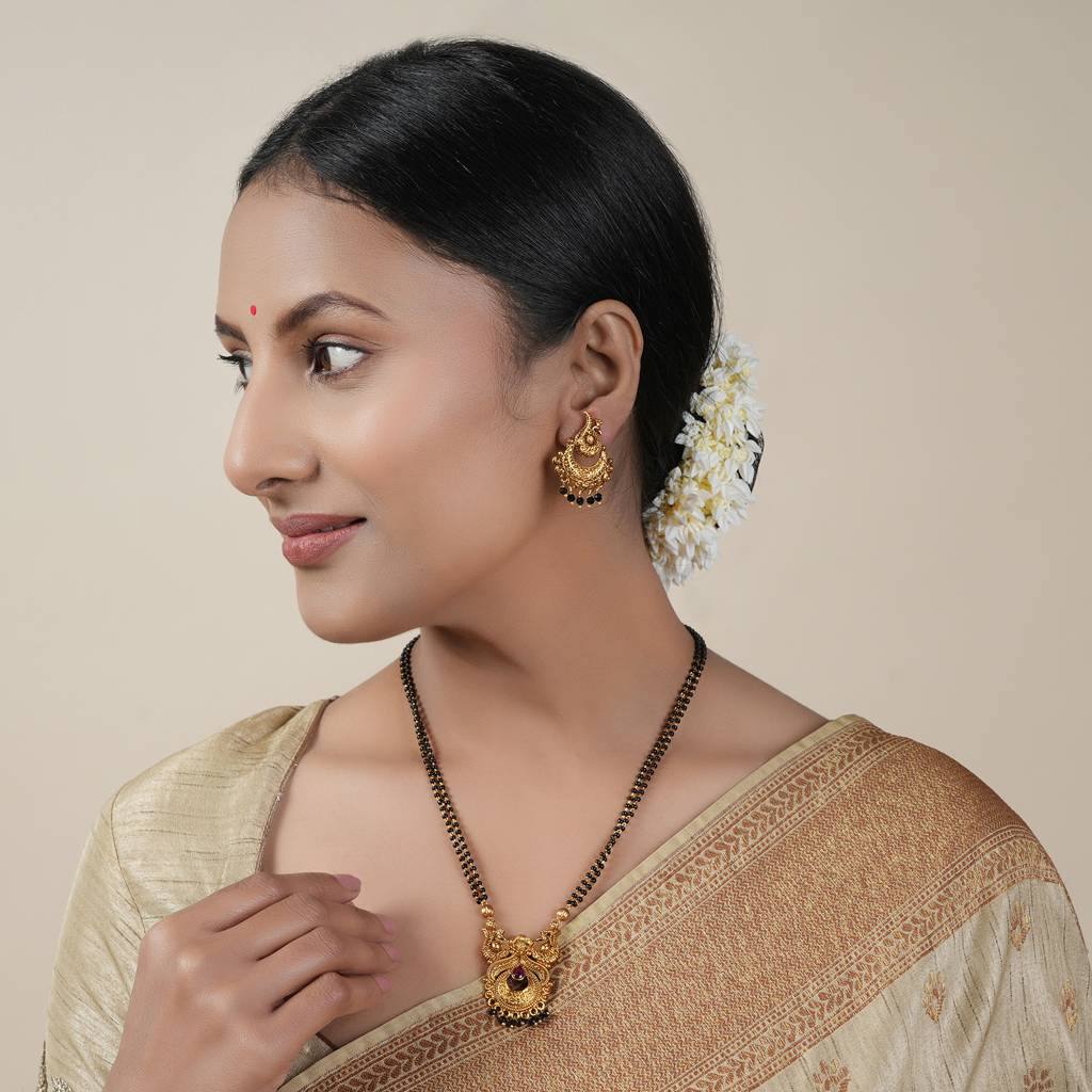 Ethnic Gold Plated Designer Pendant Necklace Set (AA10)