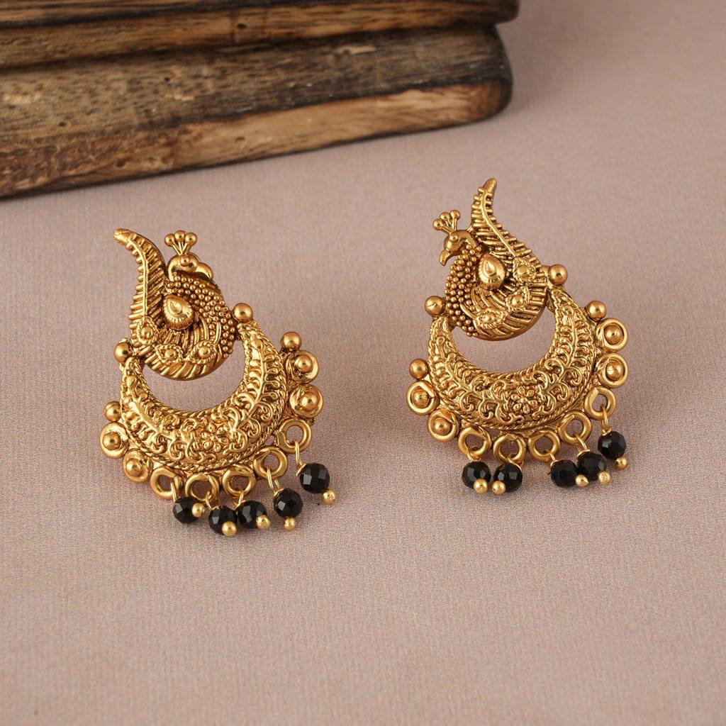 Ethnic Gold Plated Designer Pendant Necklace Set (AA10)