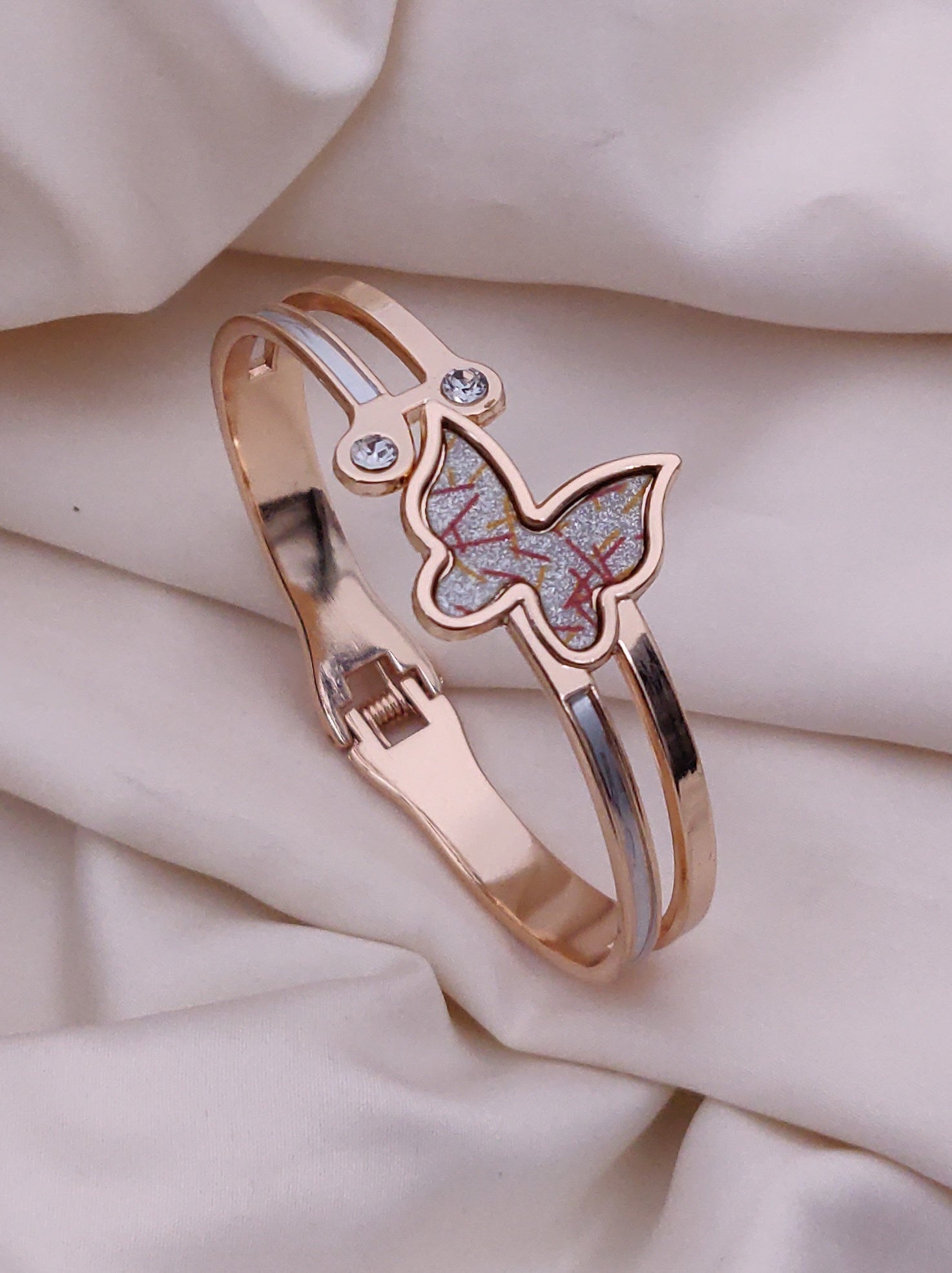 Modern Rose Gold Free Size Fashion Bracelet (BG18 RG)