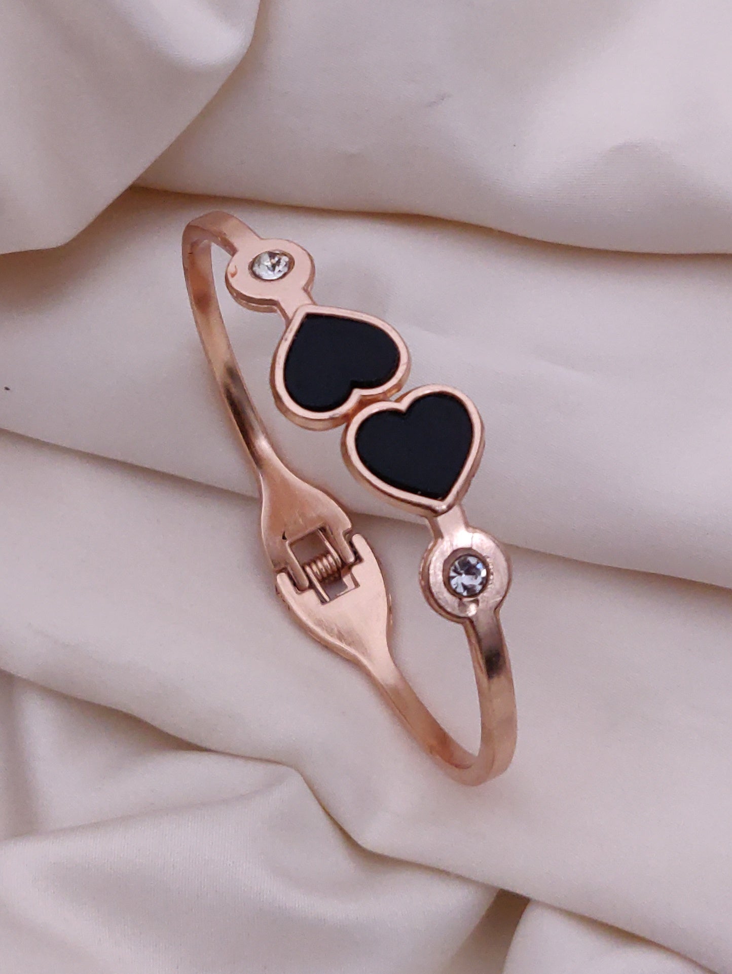 Modern Rose Gold Free Size Fashion Bracelet (BG22 RG)