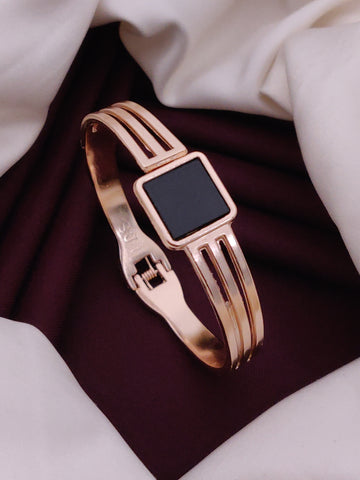 Modern Rose Gold Free Size Fashion Bracelet (BG19 RG)