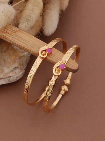 Elegant Women's Gold-Toned Crystal Embellished Kada Set (BG10)