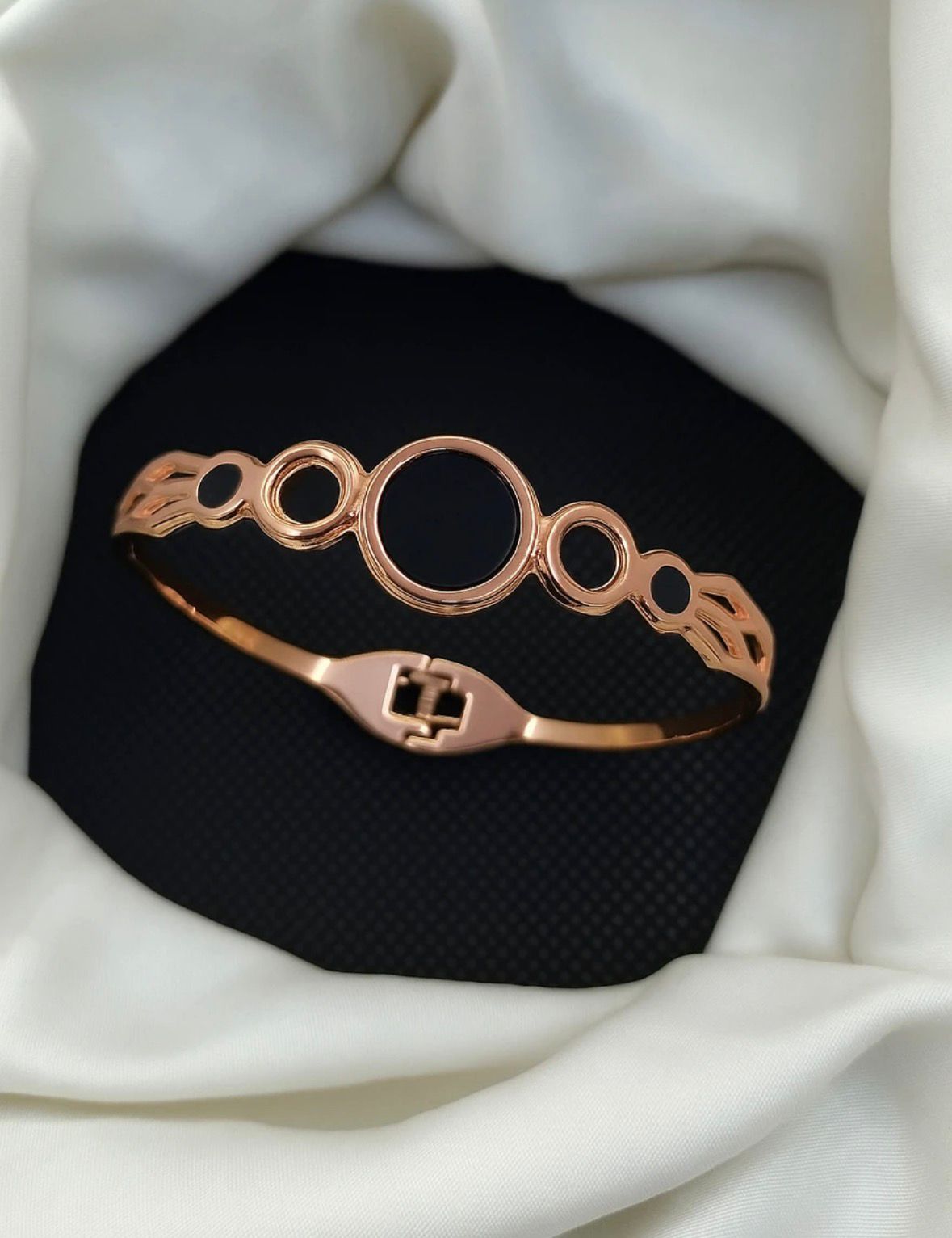 Modern Rose Gold Free Size Fashion Bracelet (BG15 RG)