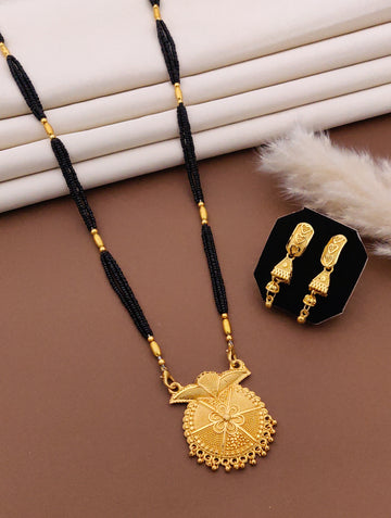 Classic Traditional Mangalsutra Set with Floral Pendant(X10-CCD-JK1)