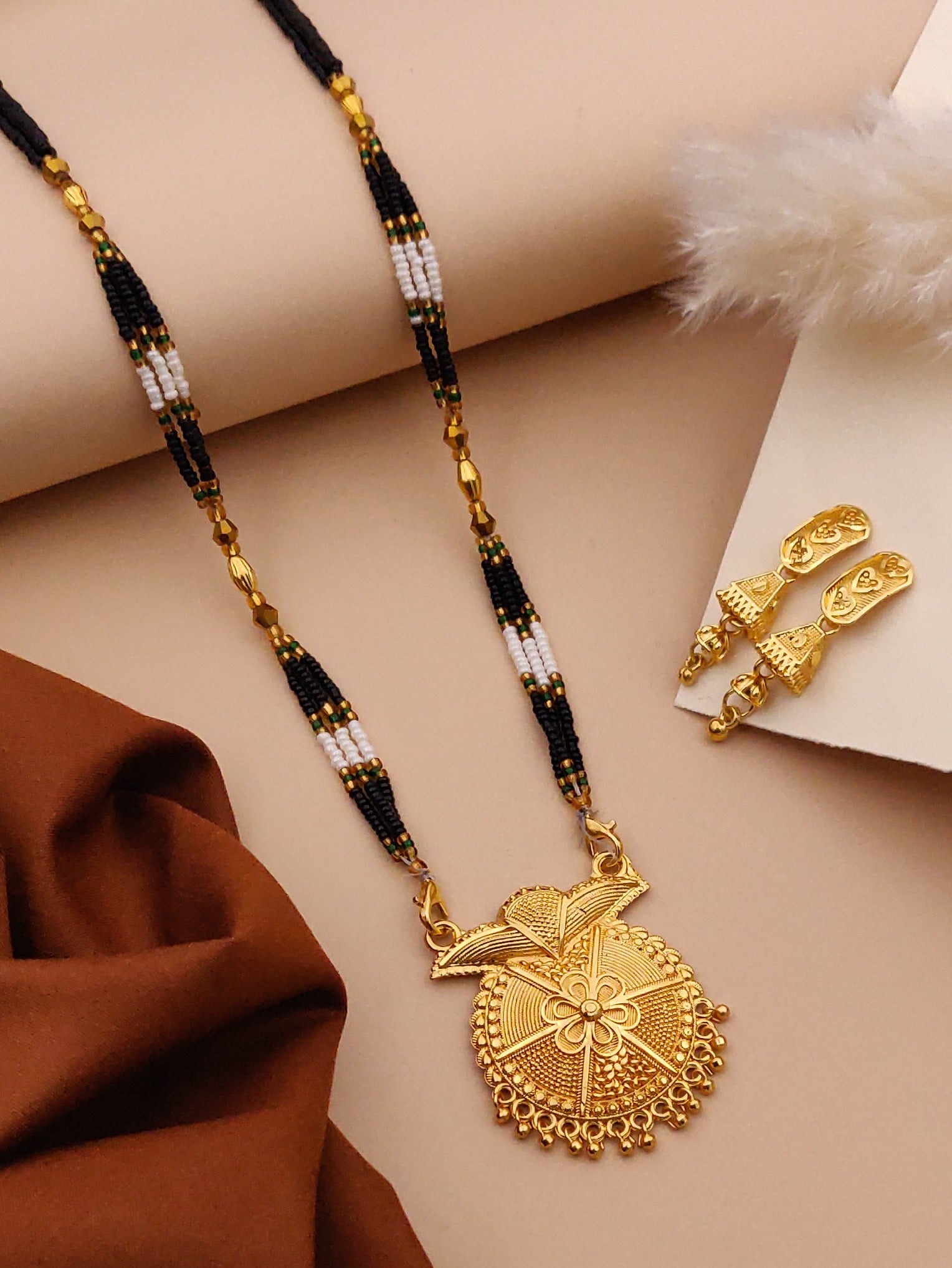 Classic Traditional Mangalsutra Set with Floral Pendant(X10-WCD-JK1)