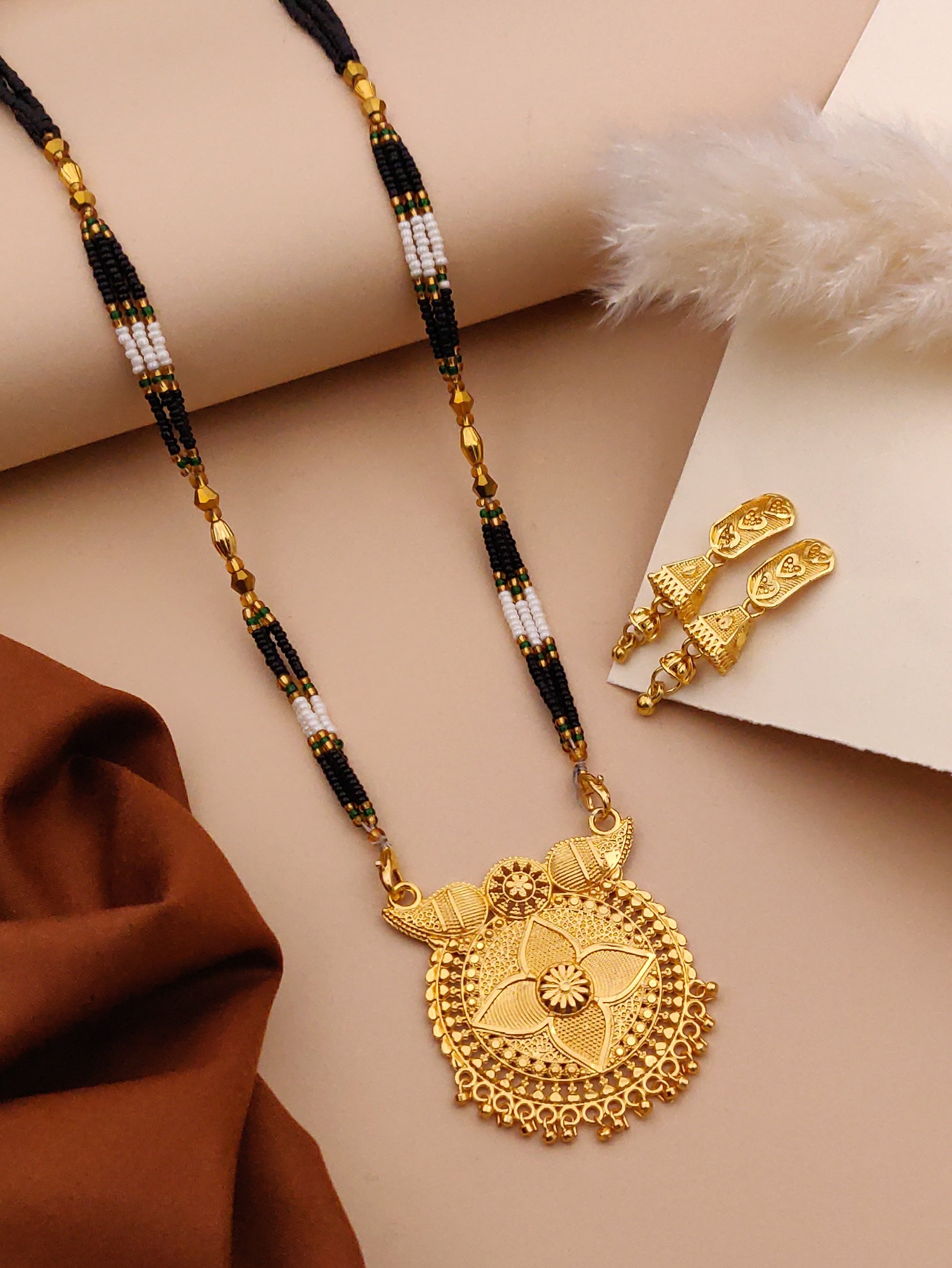 Classic Traditional Mangalsutra Set with Floral Pendant(X15-WCD-JK1)