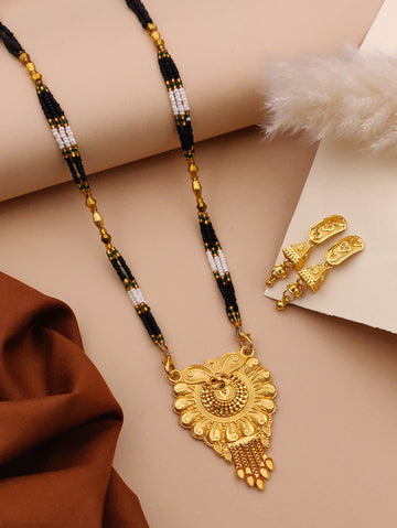 Classic Traditional Mangalsutra Set with Floral Pendant(X37-WCD-JK1)