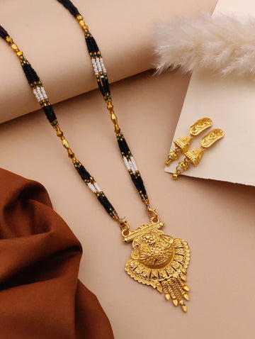 Classic Traditional Mangalsutra Set with Floral Pendant(X38-WCD-JK1)