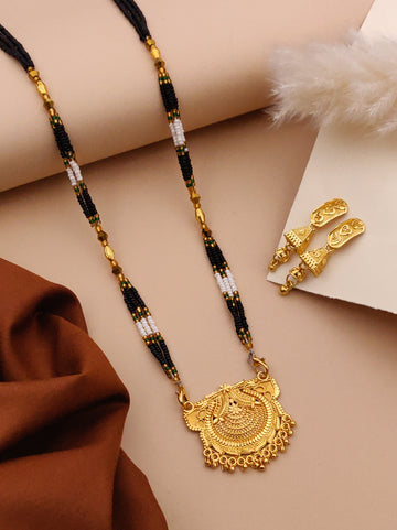 Classic Traditional Mangalsutra Set with Floral Pendant(X47-WCD-JK1)
