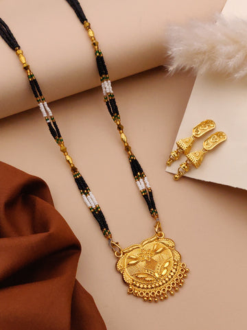 Classic Traditional Mangalsutra Set with Floral Pendant(X50-WCD-JK1)