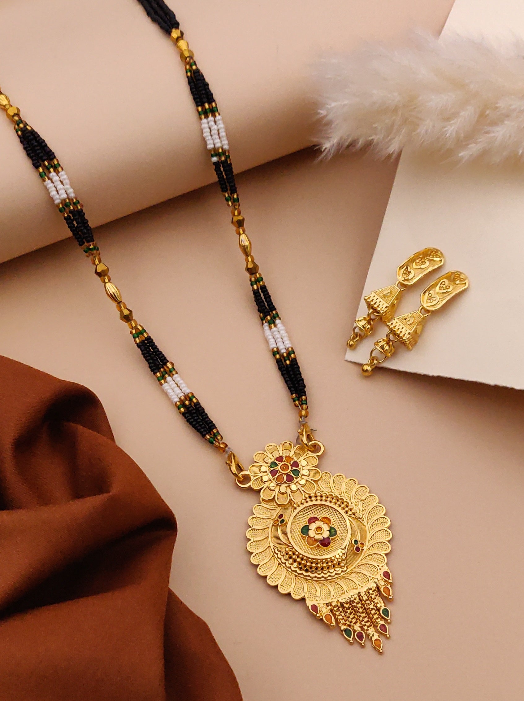 Classic Traditional Mangalsutra Set with Floral Pendant(X52-WCD-JK1)