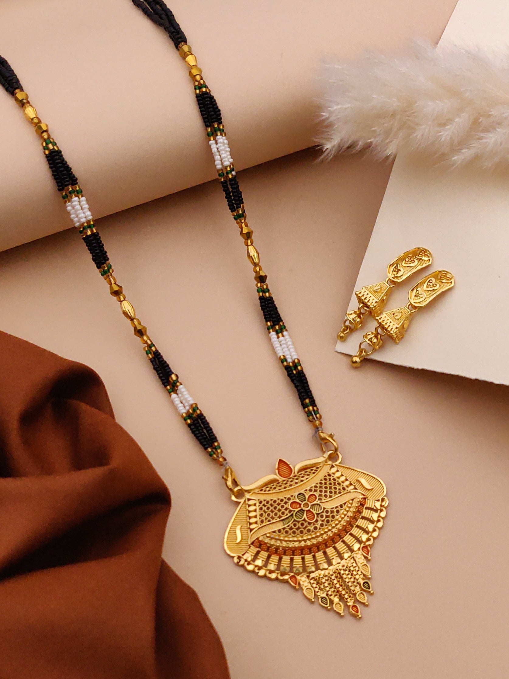 Classic Traditional Mangalsutra Set with Floral Pendant(X63-WCD-JK1)