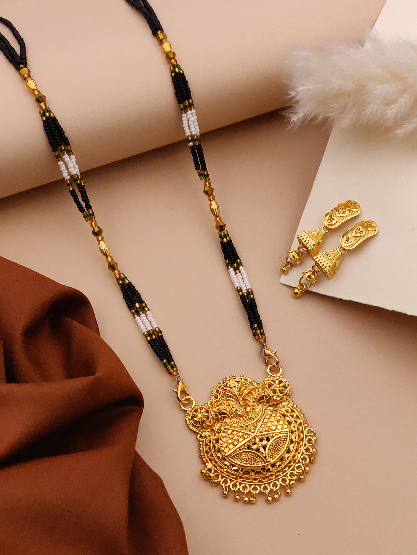 Classic Traditional Mangalsutra Set with Floral Pendant(X66-WCD-JK1)