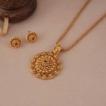 Ethnic Gold Plated Designer Pendant Necklace Set (AA1)