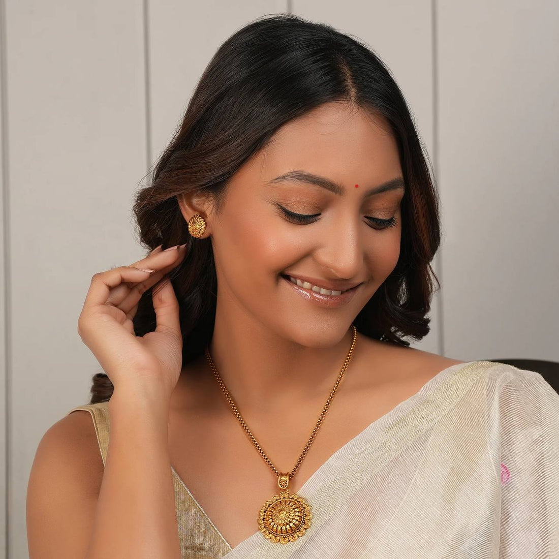 Ethnic Gold Plated Designer Pendant Necklace Set (AA7)