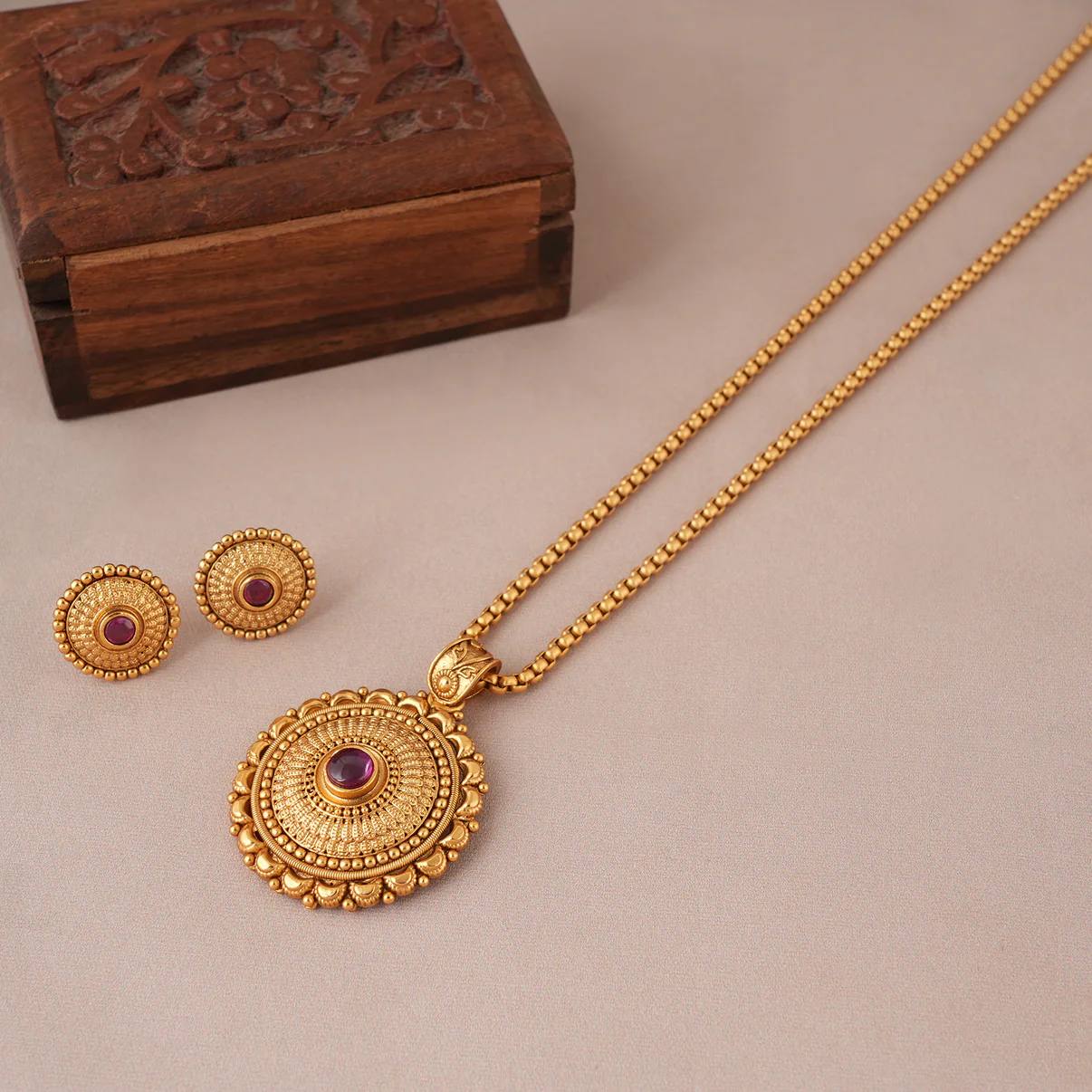 Ethnic Gold Plated Designer Pendant Necklace Set (AA8)