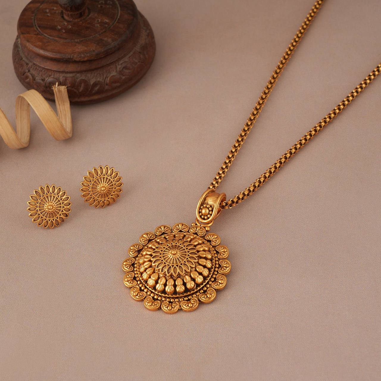Ethnic Gold Plated Designer Pendant Necklace Set (AA7)