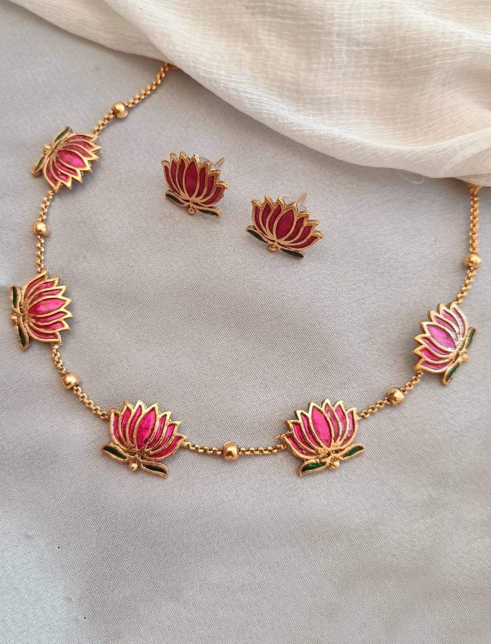 Premium Necklace Set with Earrings (LOTUS-1)