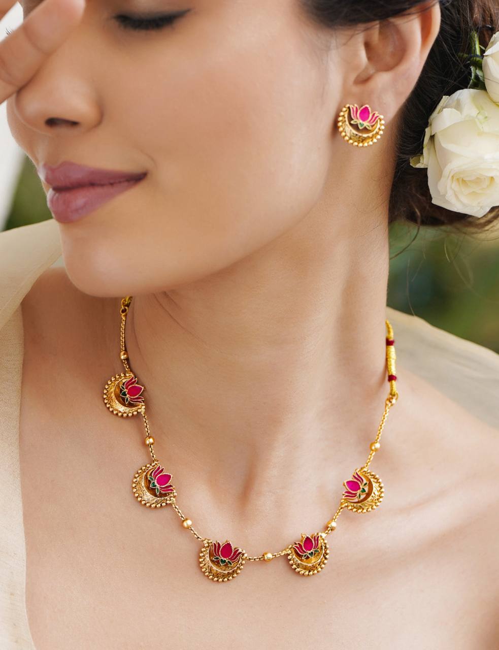 Premium Necklace Set with Earrings (LOTUS-3)