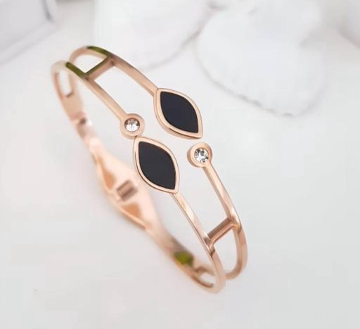 Modern Rose Gold Free Size Fashion Bracelet (BG7 RG)