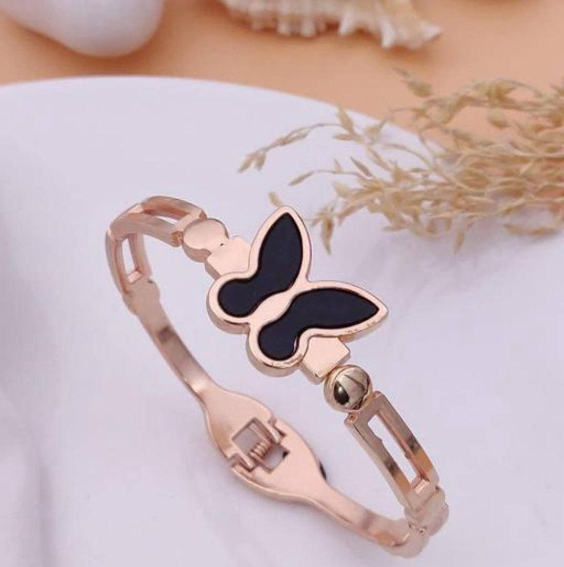 Modern Rose Gold Free Size Fashion Bracelet (BG8 RG)