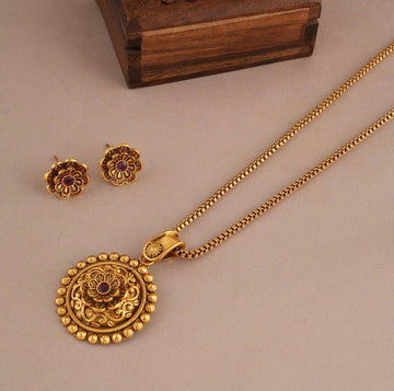 Ethnic Gold Plated Designer Pendant Necklace Set (AA13)