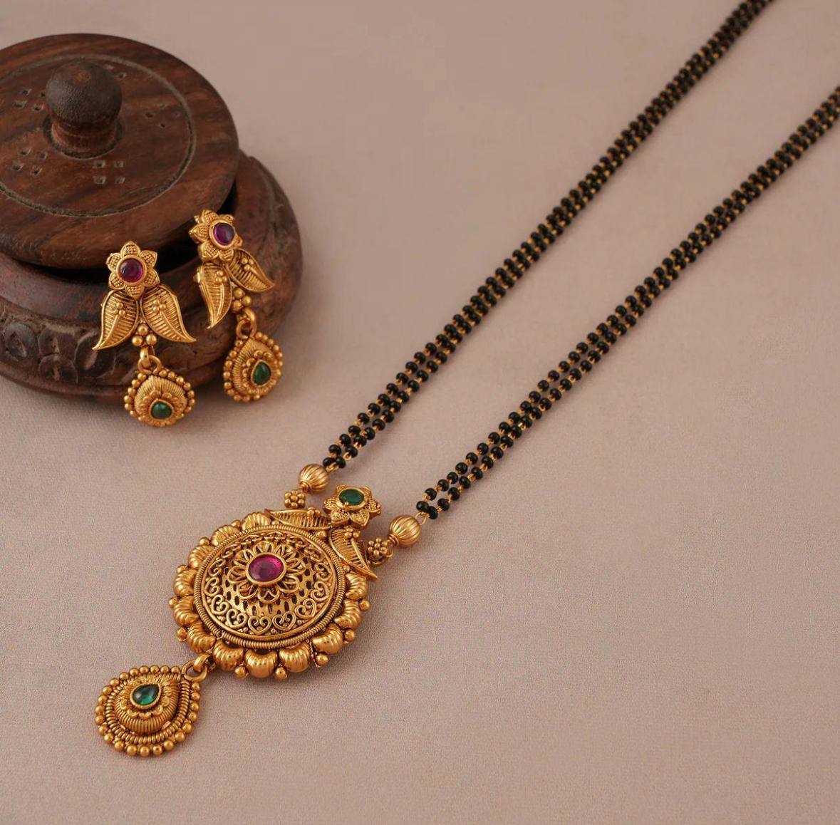 Ethnic Gold Plated Designer Pendant Necklace Set (AA14)
