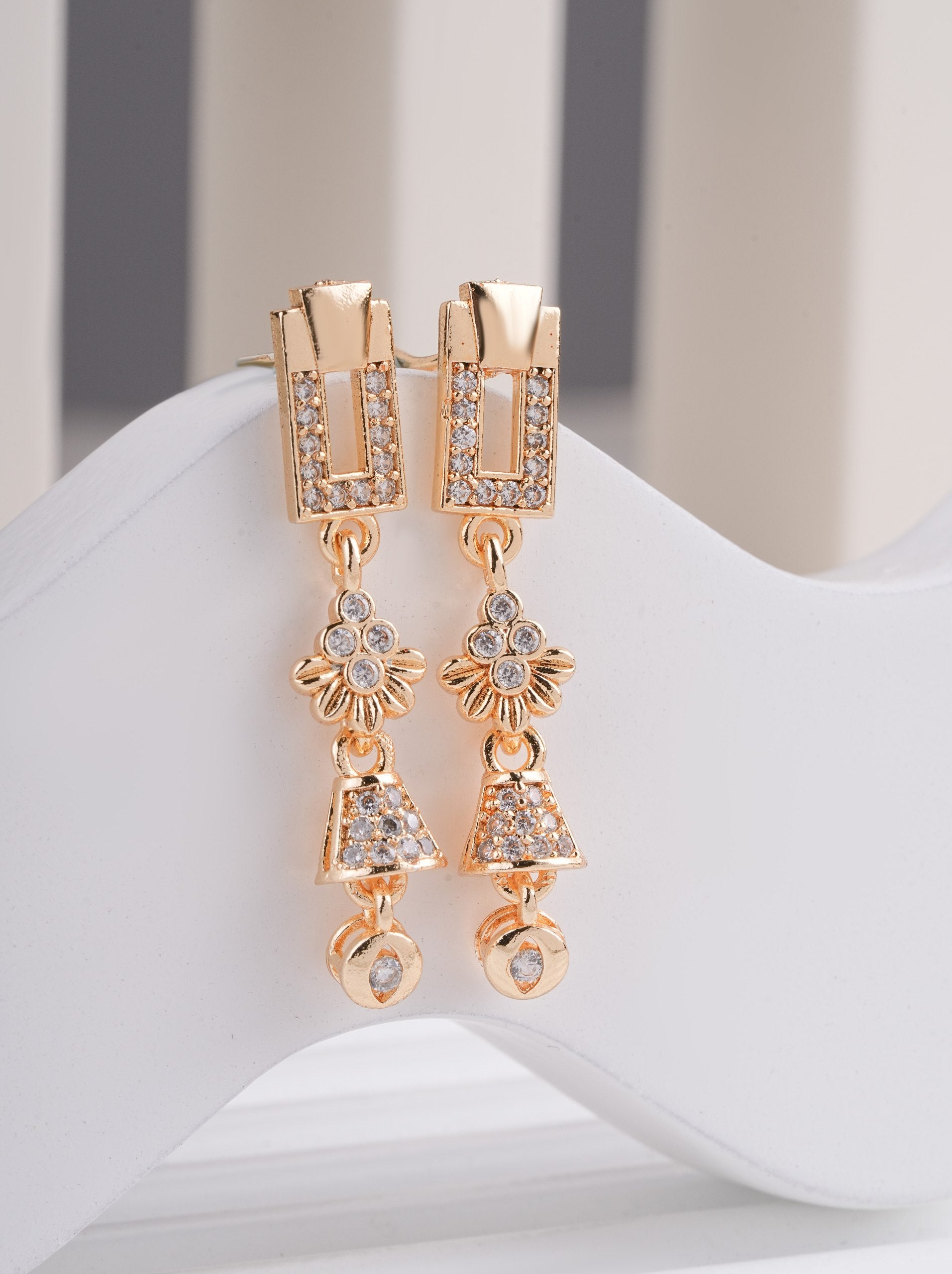 Gold Plated Floral Crystal Drop Earrings ( ERG 4)