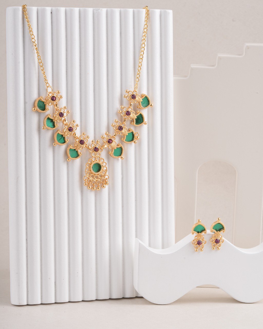 Premium Necklace Set with Earrings (D2-green)