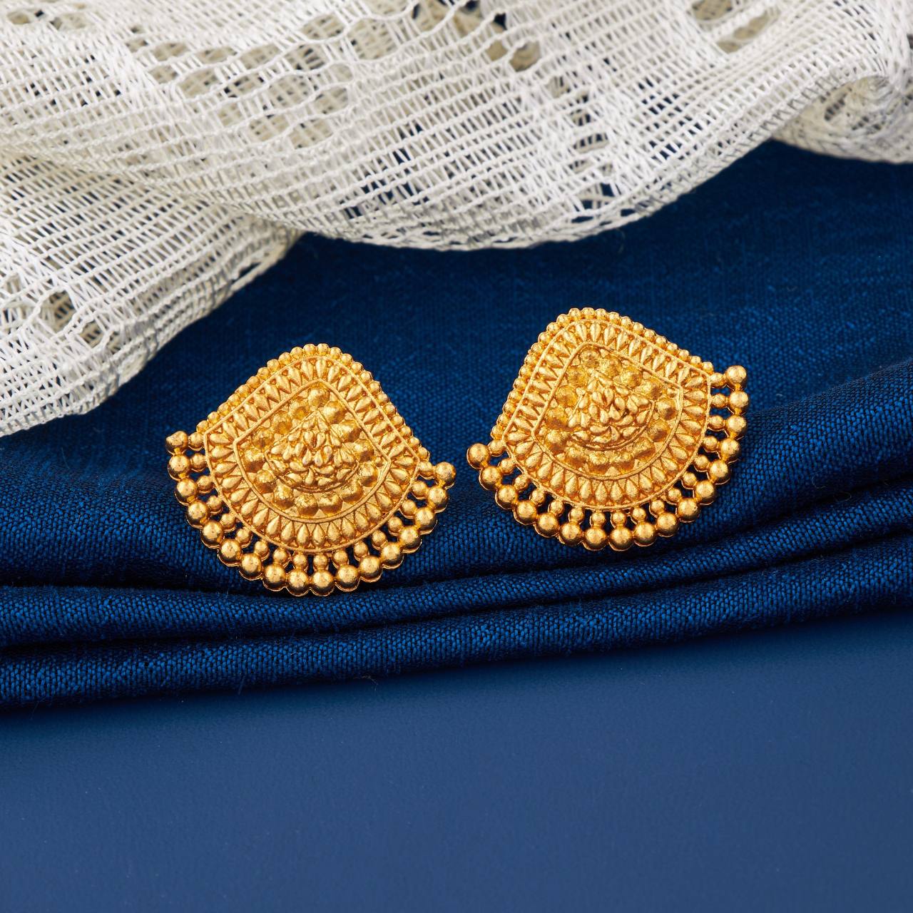 Traditional Gold Plated Designer Stud Earrings for Women (K5)