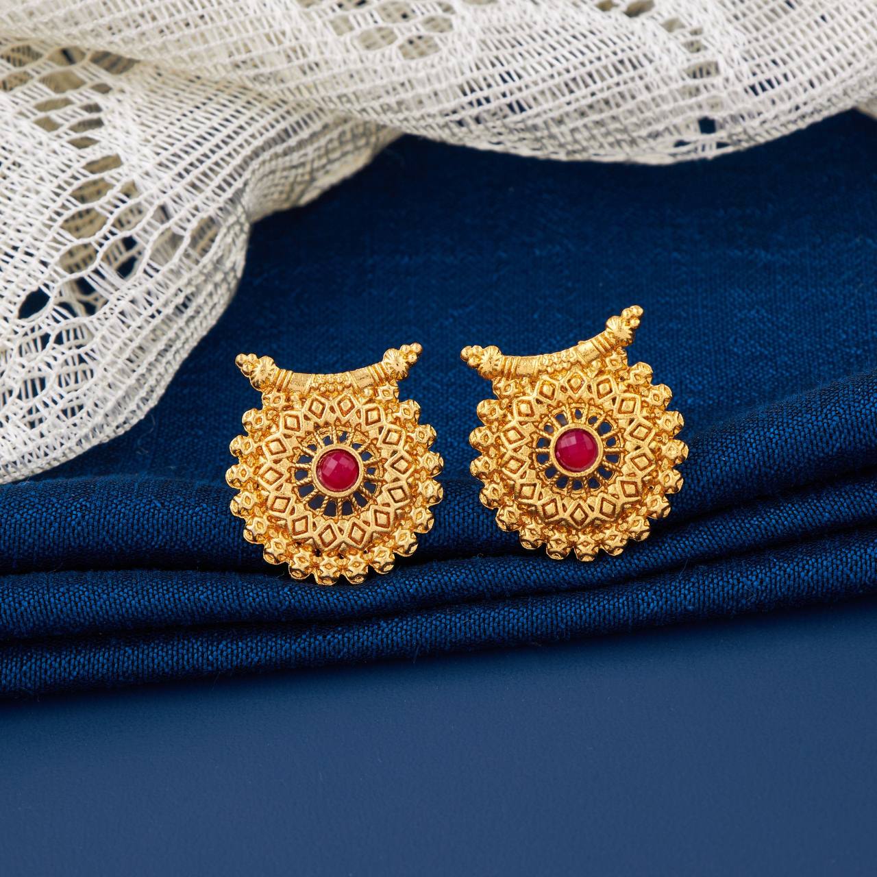 Traditional Gold Plated Designer Stud Earrings for Women (K10)