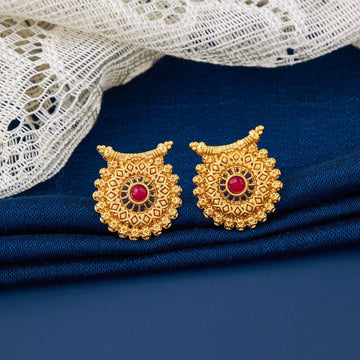 Traditional Gold Plated Designer Stud Earrings for Women (K10)
