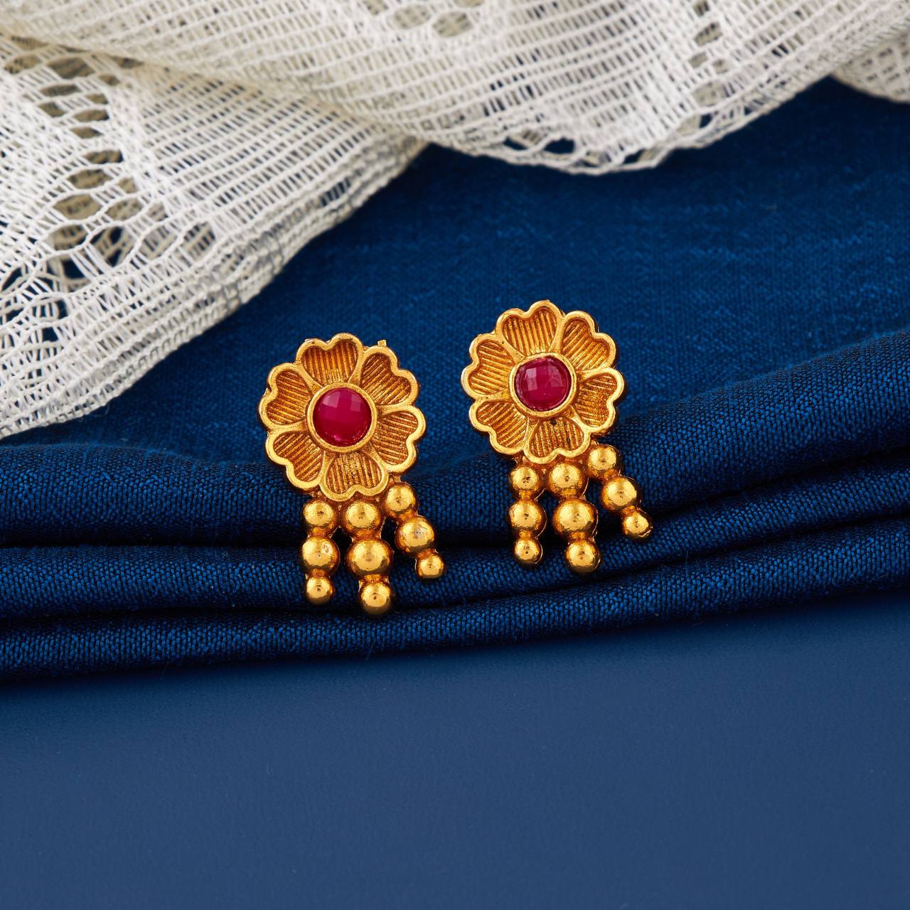 Traditional Gold Plated Designer Stud Earrings for Women (K15)