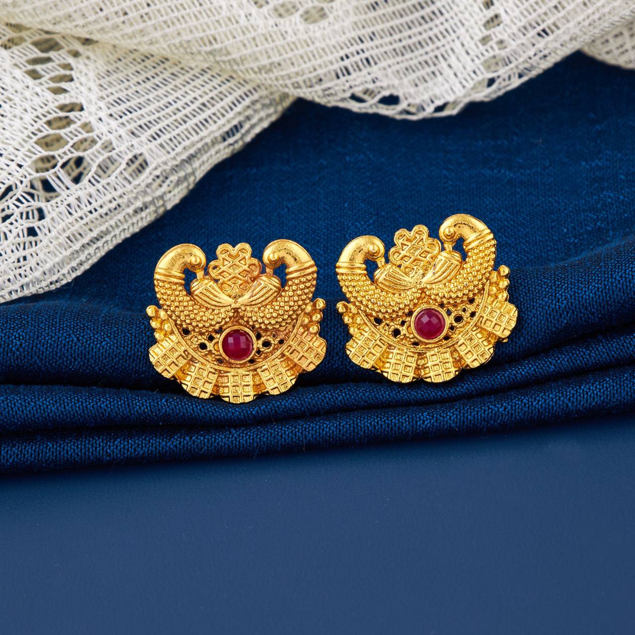 Traditional Gold Plated Designer Stud Earrings for Women (K16)