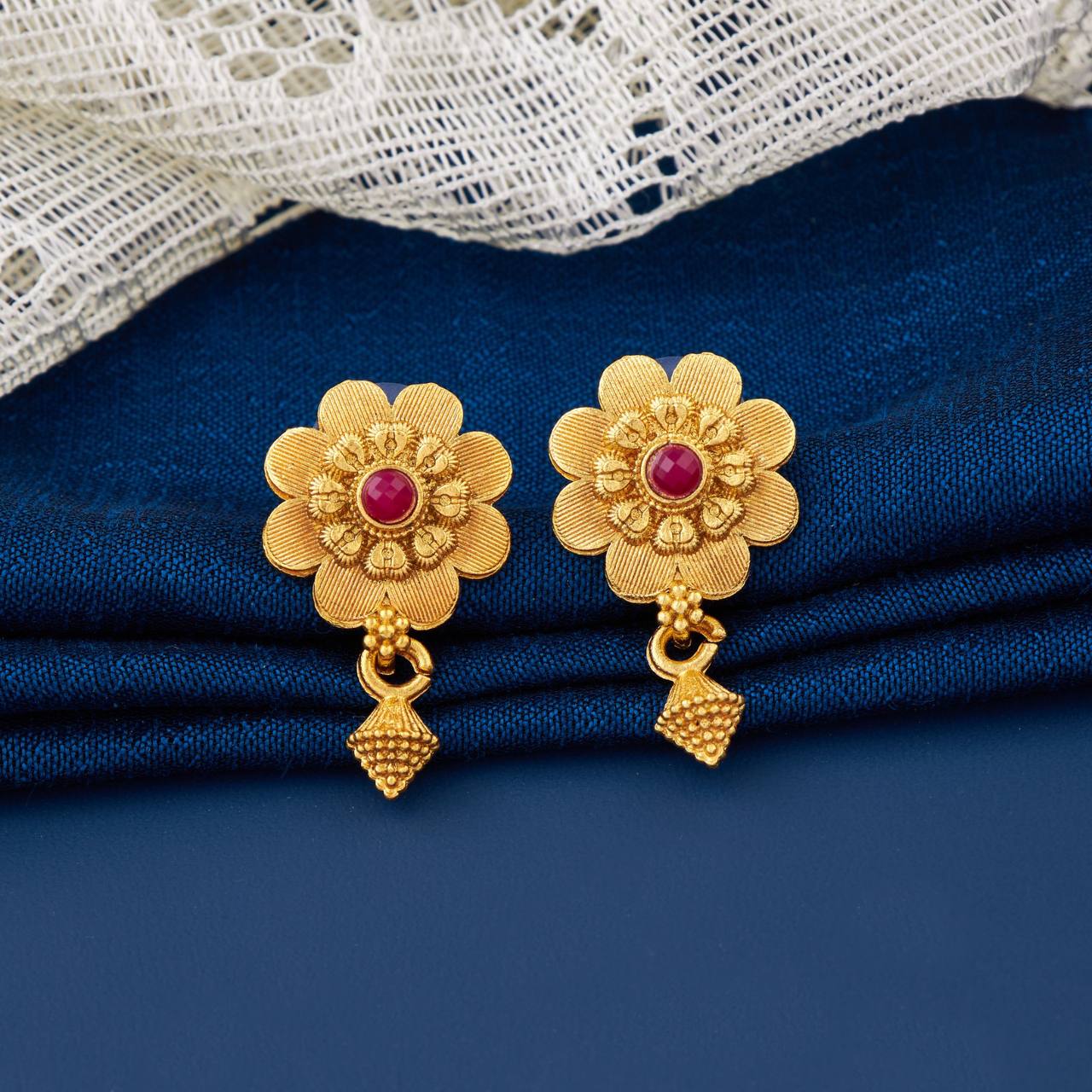 Traditional Gold Plated Designer Stud Earrings for Women (K20)