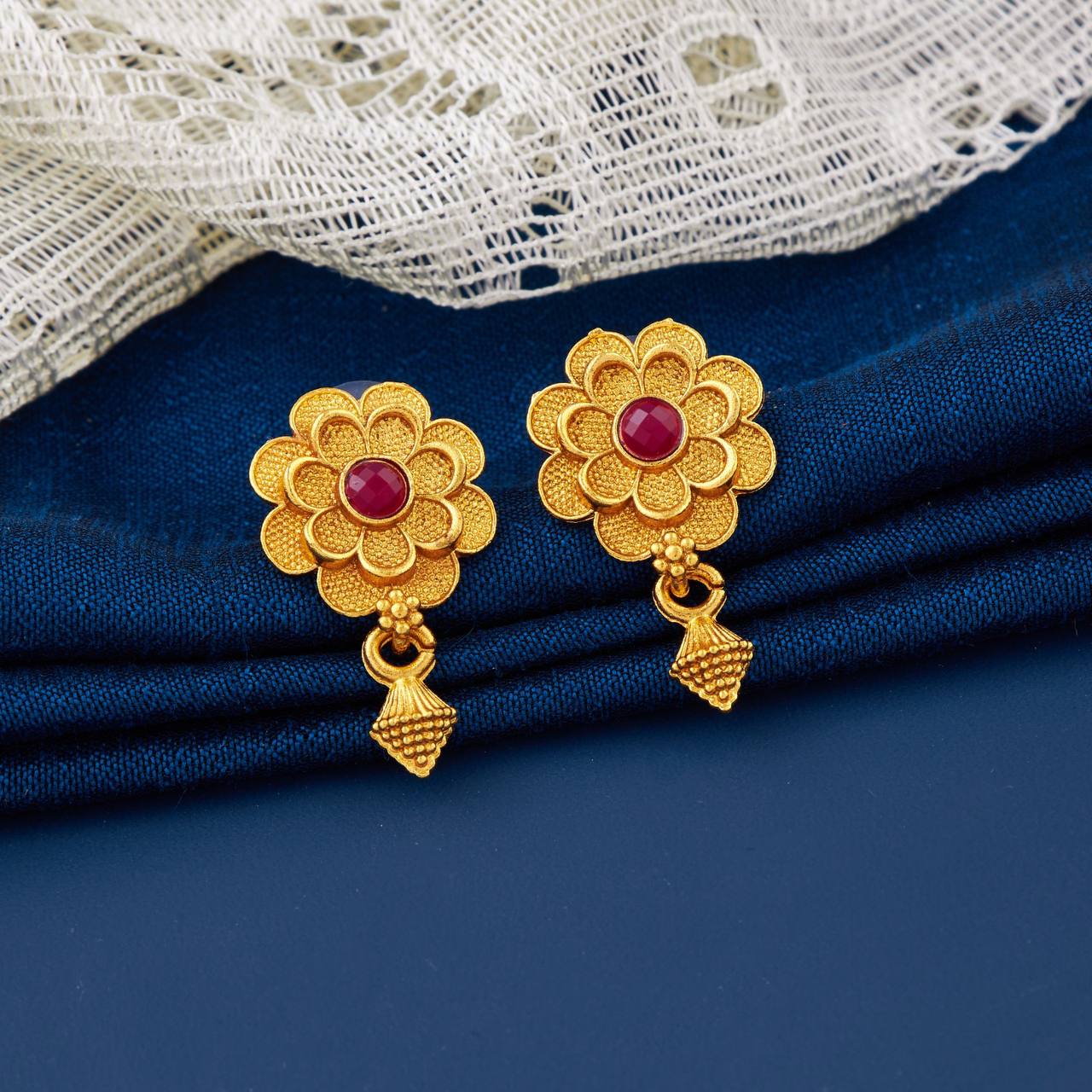 Traditional Gold Plated Designer Stud Earrings for Women (K36)