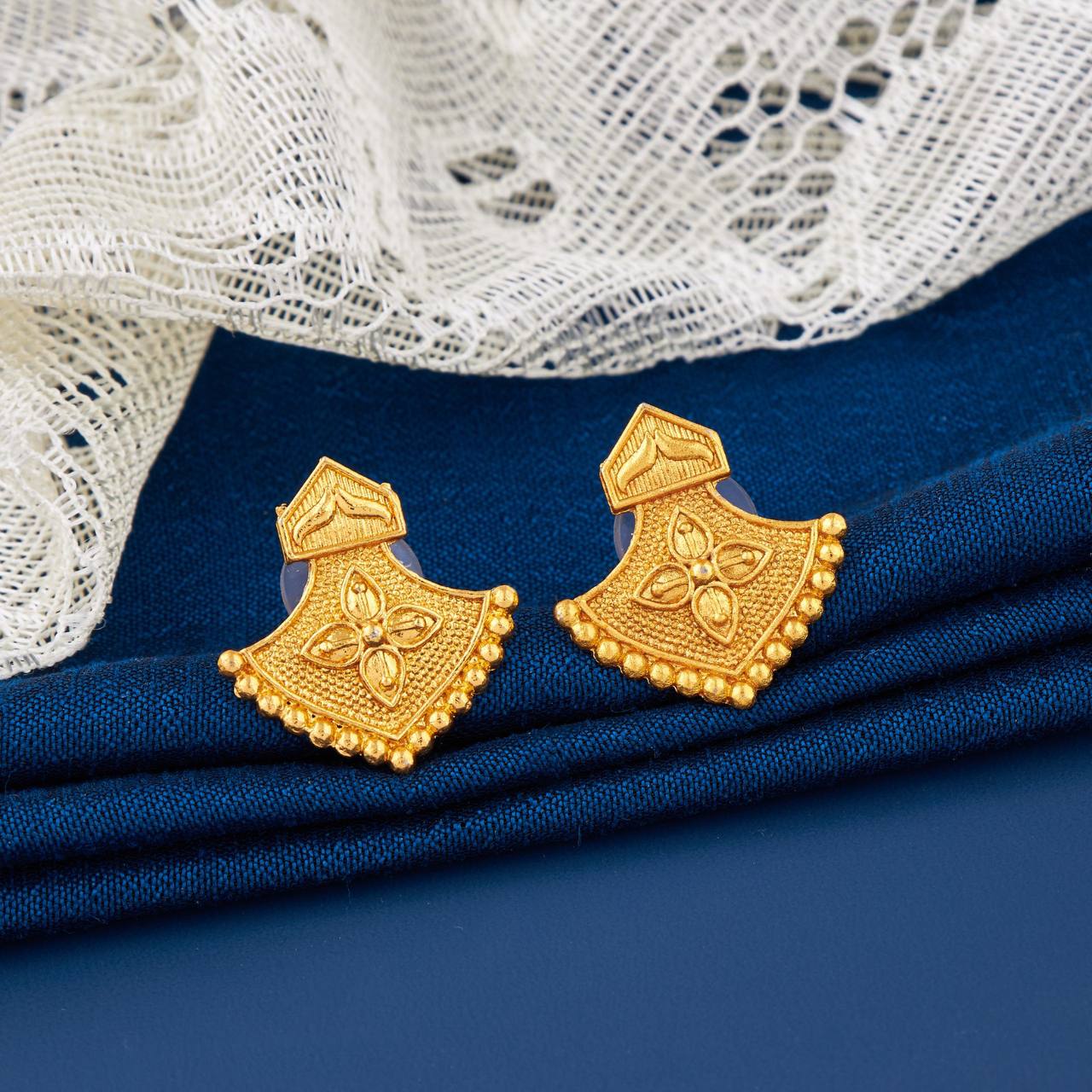 Traditional Gold Plated Designer Stud Earrings for Women (K39)