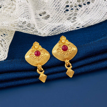 Traditional Gold Plated Designer Stud Earrings for Women (K41)