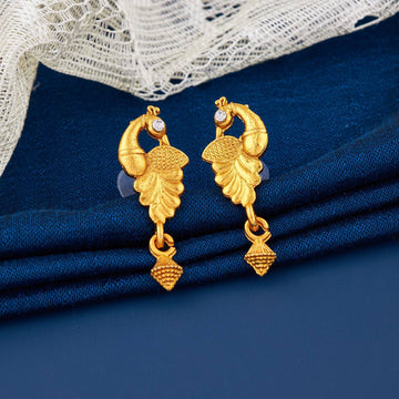 Traditional Gold Plated Designer Stud Earrings for Women (K42)