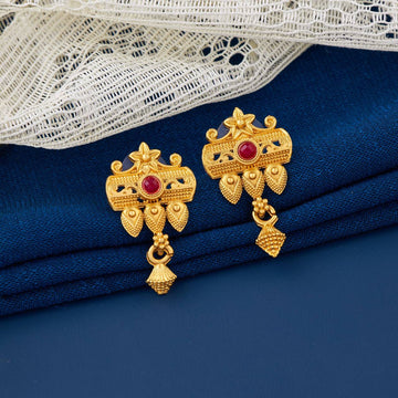 Traditional Gold Plated Designer Stud Earrings for Women (K45)